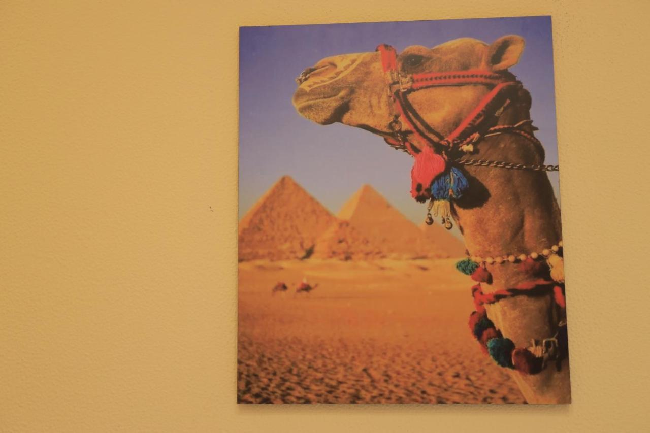 Hotel Magic Golden Pyramids View Kafret el-Gabal Esterno foto