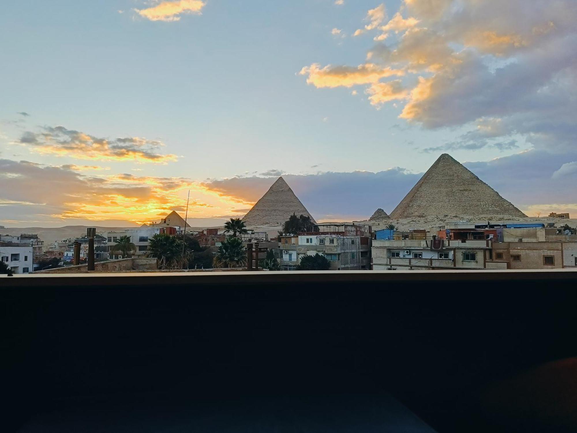 Hotel Magic Golden Pyramids View Kafret el-Gabal Esterno foto