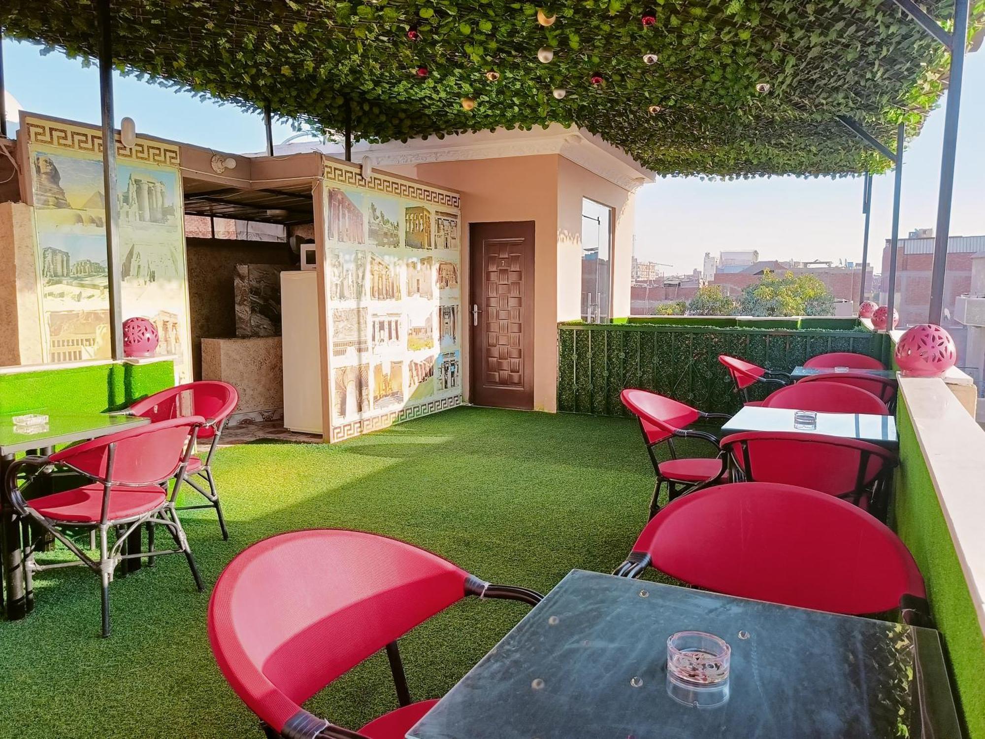 Hotel Magic Golden Pyramids View Kafret el-Gabal Esterno foto