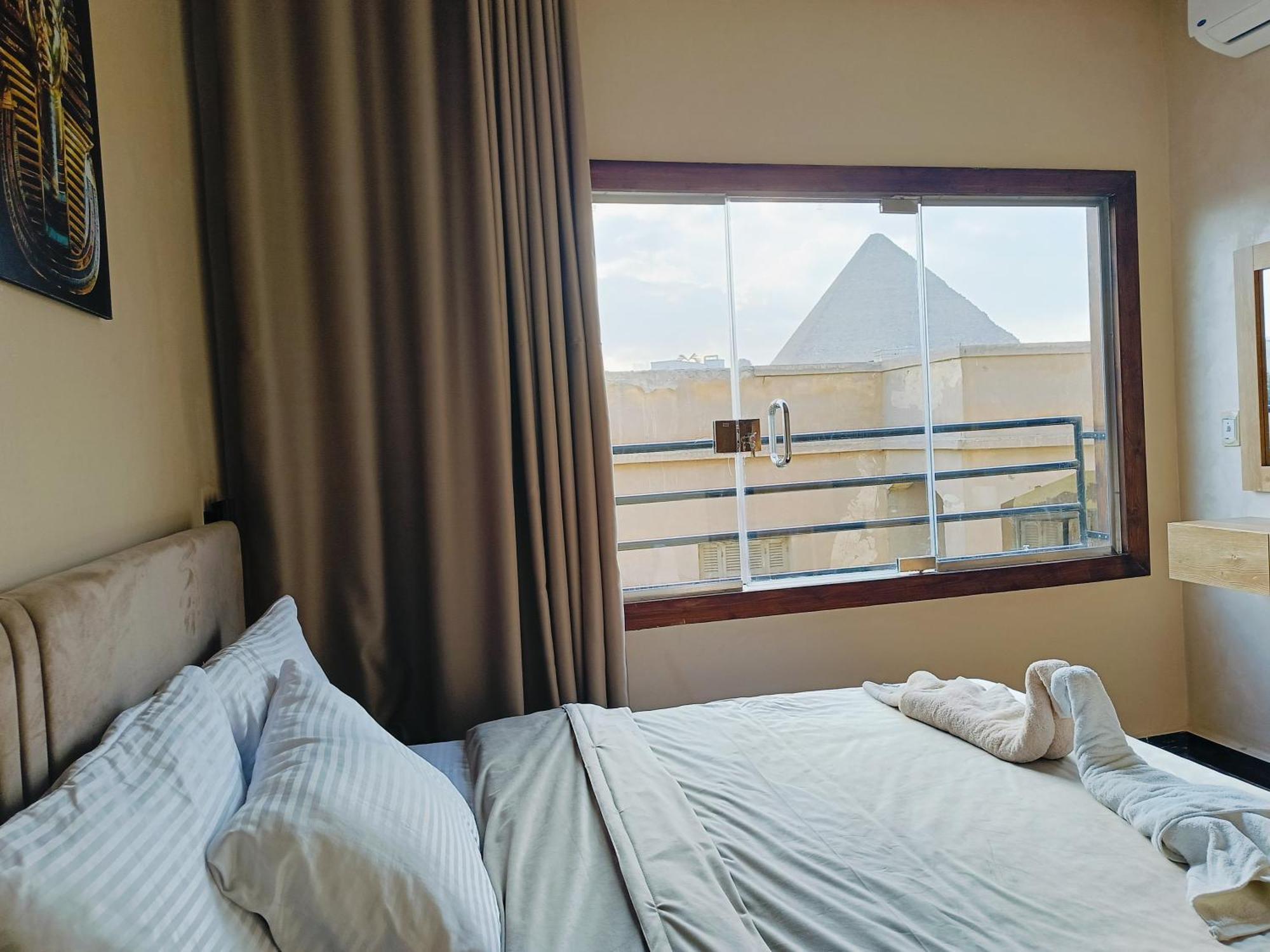 Hotel Magic Golden Pyramids View Kafret el-Gabal Esterno foto